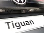 Volkswagen Tiguan R-Line Edition 1.5 eHybrid 272 PK | Navigatie | Trekhaak | LED Matrix | Harman Kardon | Black style |