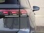 Volkswagen Tiguan R-Line Edition 1.5 eHybrid 272 PK | Navigatie | Trekhaak | LED Matrix | Panoramadak | Black style |Harman kardon |