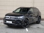 Volkswagen Tiguan R-Line Edition 1.5 eHybrid 200 kW / 272 PK SUV 6 v | Trekhaak | Panorama | Head Up | Black Style | 360 Camera | LED Matrix | Travel Assist | Stuur en Stoelverwarming | 20 inch |