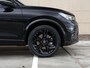 Volkswagen Tiguan R-Line Edition 1.5 eHybrid 200 kW / 272 PK SUV 6 v | Trekhaak | Panorama | Head Up | Black Style | 360 Camera | LED Matrix | Travel Assist | Stuur en Stoelverwarming | 20 inch |