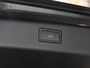 Volkswagen Tiguan R-Line Edition 1.5 eHybrid 204 PK | Navigatie | Trekhaak | Harman Kardon | Black style | Panoramadak |