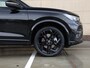 Volkswagen Tiguan R-Line Edition 1.5 eHybrid 204 PK | Navigatie | Trekhaak | Harman Kardon | Black style | Panoramadak |