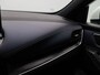 Nissan Qashqai 158pk MHEV Xtronic Tekna | Panoramadak | Trekhaak 1800kg | Headup-display | Elektrische achterklep | Rondomzichtcamera | Elektrische best. stoel |