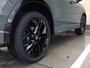 Volkswagen Tiguan R-Line Edition 1.5 eHybrid 204 PK | Navigatie | LED Matrix | Trekhaak | Black style | Panoramadak |