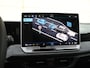 Volkswagen Tiguan R-Line Edition 1.5 eHybrid 204 PK | Navigatie | Trekhaak | LED Matrix | Black style | Panoramadak |