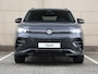 Volkswagen Tiguan R-Line Edition 1.5 eHybrid 204 PK | Navigatie | Trekhaak | LED Matrix | Black style | Panoramadak |