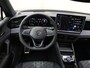 Volkswagen Tiguan R-Line Edition 1.5 eHybrid 204 PK | Navigatie | Trekhaak | LED Matrix | Black style | Panoramadak |