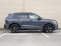 Volkswagen Tiguan R-Line Edition 1.5 eHybrid 204 PK | Navigatie | Trekhaak | LED Matrix | Black style | Panoramadak |