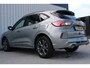 Ford Kuga 2.5 PHEV ST-Line | Incl. 12 maanden garantie | Virtual cockpit | DAB+ | Navigatie | Achteruitrijcamera | Apple carplay/ Android auto | Zwart hemel | 18" velgen | Parkeersensoren voor en achter | Keyless entry & go |