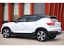 Volvo XC40 Recharge R Design 70 kWh | Stoelverwarming | Parkeercamera | Full Electric | Glossy Black