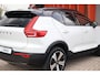 Volvo XC40 Recharge R Design 70 kWh | Stoelverwarming | Parkeercamera | Full Electric | Glossy Black