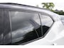 Volvo XC40 Recharge R Design 70 kWh | Stoelverwarming | Parkeercamera | Full Electric | Glossy Black