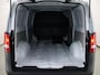 Mercedes-Benz eVito Bestelwagen L2 66 kWh | Navigatie | Achteruitrijcamera | 80 kWh Snelladen | Dodehoekassistent | Lichtmetalen velgen |