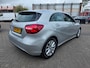 Mercedes-Benz A-klasse 180 Business Solution | Met o.a. achteruitrijcamera, cruise control, AppleCarPlay/AndroidAuto en startknop!