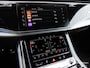 Audi Q8 55 TFSI e quattro S-Line Pano RS-Stoelen Trekhaak 23" BTW HUD 360