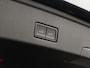 Volkswagen Touareg R Edition 3.0 eHybrid 462 PK Panoramadak | Trekhaak | 22" inch velgen | Navigatie | Lederen bekleding |