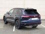 Volkswagen Touareg R Edition 3.0 eHybrid 462 PK Panoramadak | Trekhaak | 22" inch velgen | Navigatie | Lederen bekleding |