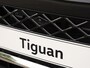 Volkswagen Tiguan R-Line Edition 1.5 eHybrid 272 PK | Navigatie | LED Matrix | Trekhaak | Panoramadak |