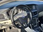 Volvo V40 1.6 T3 Kinetic / Trekhaak / Zomer + Winterset / Stoelverwarming / Cruise Control /