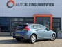 Volvo V40 1.6 T3 Kinetic / Trekhaak / Zomer + Winterset / Stoelverwarming / Cruise Control /