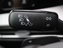 Volkswagen Golf 1.5 eHybrid GTE 272PK DSG Panoramadak, Trekhaak, Dynamic Chassis, Head-Up Display, Memorystoel, Leder, 18" LM Velgen