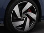 Volkswagen Golf 1.5 eHybrid GTE 272PK DSG Panoramadak, Trekhaak, Dynamic Chassis, Head-Up Display, Memorystoel, Leder, 18" LM Velgen