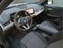 BMW iX1 xDrive30 - Trekhaak - Driving + Parking Ass - Stoelverwarming - Adaptief onderstel