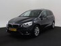 BMW 2-Serie Gran Tourer 218i Sport (PANO, HUD, LEDER, STOELVERWARMING, TREKHAAK, GOED ONDERHOUDEN)