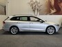 Volkswagen Golf VARIANT 1.0 eTSI LIFE NAVIGATIE ADAPTIVE CRUISE CONTROL ELEK. VERST. BESTUURDERSSTOEL MET MASSAGE APPLE CARPLAY /ANDROID RIJSTROOKSENSOREN ZEER MOOI !!