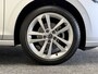 Volkswagen Golf VARIANT 1.0 eTSI LIFE NAVIGATIE ADAPTIVE CRUISE CONTROL ELEK. VERST. BESTUURDERSSTOEL MET MASSAGE APPLE CARPLAY /ANDROID RIJSTROOKSENSOREN ZEER MOOI !!
