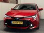 Toyota Corolla 2.0 HYBRID DYNAMIC 153 PK CRUISE CONTROL STUUR EN VOORRUITVERWARMING RIJSTROOKSENSOREN DODEHOEKSENSOREN ACHTERUITRIJCAMERA ZEER MOOI !!