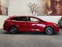 Toyota Corolla 2.0 HYBRID DYNAMIC 153 PK CRUISE CONTROL STUUR EN VOORRUITVERWARMING RIJSTROOKSENSOREN DODEHOEKSENSOREN ACHTERUITRIJCAMERA ZEER MOOI !!