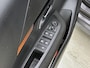 Peugeot 208 Active Pack 75pk | Navigatie | Airco | Cruise Control | Parkeersensoren | Bluetooth | DAB+ radio | Apple Carplay / Android Auto | Automatisch dimlicht | Elektrisch inklapbare spiegels | Multifunctioneel lederen stuurwiel | 16" lichtmetalen velgen |