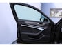 Audi A6 Avant 40 TDI S edition | Incl. 12 maanden Garantie | Panorama dak | Elektrisch wegklapbare trekhaak | Elektrisch verstelbare stoelen met memory | Elektrische kofferbakklep | Keyless entry/start | Stoelverwarming | Adaptive cruise | Navigatie | Schuif/kantel dak | Head-up Display | Dodehoekdetectie | Draadloze telefoonlader |