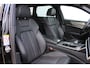 Audi A6 Avant 40 TDI S edition | Incl. 12 maanden Garantie | Panorama dak | Elektrisch wegklapbare trekhaak | Elektrisch verstelbare stoelen met memory | Elektrische kofferbakklep | Keyless entry/start | Stoelverwarming | Adaptive cruise | Navigatie | Schuif/kantel dak | Head-up Display | Dodehoekdetectie | Draadloze telefoonlader |