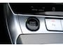 Audi A6 Avant 40 TDI S edition | Incl. 12 maanden Garantie | Panorama dak | Elektrisch wegklapbare trekhaak | Elektrisch verstelbare stoelen met memory | Elektrische kofferbakklep | Keyless entry/start | Stoelverwarming | Adaptive cruise | Navigatie | Schuif/kantel dak | Head-up Display | Dodehoekdetectie | Draadloze telefoonlader |
