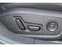 Audi A6 Avant 40 TDI S edition | Incl. 12 maanden Garantie | Panorama dak | Elektrisch wegklapbare trekhaak | Elektrisch verstelbare stoelen met memory | Elektrische kofferbakklep | Keyless entry/start | Stoelverwarming | Adaptive cruise | Navigatie | Schuif/kantel dak | Head-up Display | Dodehoekdetectie | Draadloze telefoonlader |