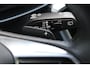 Audi A6 Avant 40 TDI S edition | Incl. 12 maanden Garantie | Panorama dak | Elektrisch wegklapbare trekhaak | Elektrisch verstelbare stoelen met memory | Elektrische kofferbakklep | Keyless entry/start | Stoelverwarming | Adaptive cruise | Navigatie | Schuif/kantel dak | Head-up Display | Dodehoekdetectie | Draadloze telefoonlader |