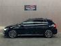 Volkswagen Golf 1.5 eTSI Style DSG 2021 PANO IQ-LIGHT ACC MEMORY
