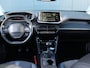 Peugeot 2008 1.2 130pk Allure | 1ste eigenaar | Camera | AppleCarPlay/Android | 17" LM velgen | Parkeersensoren