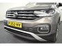 Volkswagen T-Cross 1.5 TSI 150PK 7-DSG Style Team Navi / Carplay / Camera / Stoelver. / Afn Trekhaak /