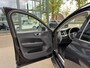 Volvo XC60 2.0 T8 Plug-in hybrid AWD Ultimate Dark Volvo XC60 VOLVO DEALER ONDERHOUDEN | PANODAK | ELEKTRISCHE TREKHAAK | CAMERA | STOEL- & STUURVERWARMING | HEAD-UP DISPLAY | MEMORY SEATS | HARMAN & KARDON | 20 INCH | RIJKLAAR + 12 MND BOVAG