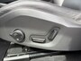 Volvo XC60 2.0 T8 Plug-in hybrid AWD Ultimate Dark Volvo XC60 VOLVO DEALER ONDERHOUDEN | PANODAK | ELEKTRISCHE TREKHAAK | CAMERA | STOEL- & STUURVERWARMING | HEAD-UP DISPLAY | MEMORY SEATS | HARMAN & KARDON | 20 INCH | RIJKLAAR + 12 MND BOVAG