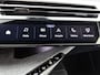 Peugeot E-3008 GT 210pk 73 kWh Automaat | 3 Fase | Trekhaak | Elektrische Klep | Navigatie | Climate Control | Adaptieve Cruise Control | Camera | Matrix-LED | Stoel-/Stuurverwarming |