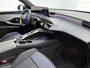 Peugeot E-3008 GT 210pk 73 kWh Automaat | 3 Fase | Trekhaak | Elektrische Klep | Navigatie | Climate Control | Adaptieve Cruise Control | Camera | Matrix-LED | Stoel-/Stuurverwarming |