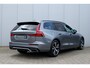 Volvo V60 T8 Twin Engine AWD R-Design | Trekhaak | Geventileerde Comfortstoelen | Parkeercamera | Harman Kardon | Apple Carplay/ Android Auto | BLIS Dodehoekdetectie | Elektrisch Verwarmbare Voorruit | Adaptieve Cruise Control