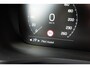 Volvo V60 T8 Twin Engine AWD R-Design | Trekhaak | Geventileerde Comfortstoelen | Parkeercamera | Harman Kardon | Apple Carplay/ Android Auto | BLIS Dodehoekdetectie | Elektrisch Verwarmbare Voorruit | Adaptieve Cruise Control