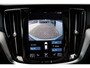 Volvo V60 T8 Twin Engine AWD R-Design | Trekhaak | Geventileerde Comfortstoelen | Parkeercamera | Harman Kardon | Apple Carplay/ Android Auto | BLIS Dodehoekdetectie | Elektrisch Verwarmbare Voorruit | Adaptieve Cruise Control