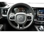 Volvo V60 T8 Twin Engine AWD R-Design | Trekhaak | Geventileerde Comfortstoelen | Parkeercamera | Harman Kardon | Apple Carplay/ Android Auto | BLIS Dodehoekdetectie | Elektrisch Verwarmbare Voorruit | Adaptieve Cruise Control