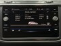 Volkswagen Tiguan 1.4 TSI eHybrid R-Line Business+ | wegklapbare trekhaak | 19 inch velgen | applecarplay/android auto | automaat